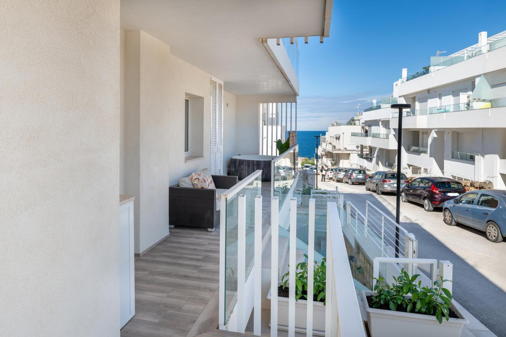 Exclusive Deluxe Apt Up To 6 People & Heated Tub Polignano a Mare Zewnętrze zdjęcie